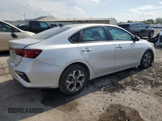 2021 Kia Forte FE z VIN 3KPF24AD2ME310113, wystawiony jako Copart lot #58938215 z przebiegiem 60 418 mil mil oraz Szkoda całkowita • Salvage title. Historia ofert i sprzedaży dostępna na DreamBid. Obrazek 3.