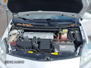 2011 Toyota Prius I with VIN JTDKN3DU3B0289225, listed as a IAAI auction lot 42019284 with 219,702 mi miles and . Bid and sale history available at DreamBid. Image 10.