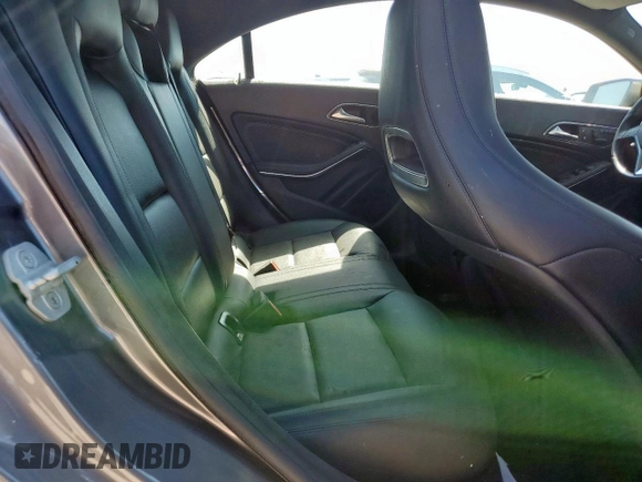 2014 Mercedes-Benz CLA 250 with VIN WDDSJ4EB2EN037431, listed as a Copart auction lot 61342525 with 118,093 mi miles and Clean title. Bid and sale history available at DreamBid. Image 10.
