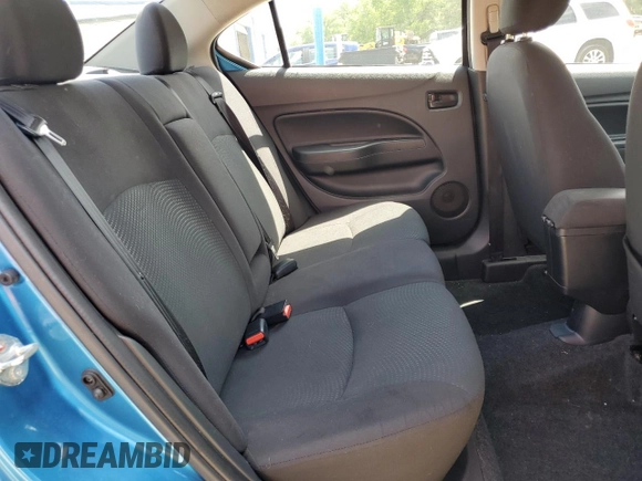 2019 Mitsubishi Mirage ES z VIN ML32F3FJ0KHF16636, wystawiony jako Copart lot #58084715 z przebiegiem 74 305 mil mil oraz Szkoda całkowita • Salvage title. Historia ofert i sprzedaży dostępna na DreamBid. Obrazek 11.