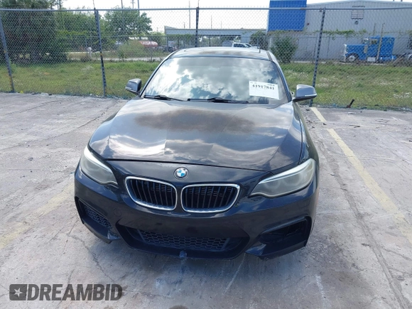 2014 BMW 2 Series M235i with VIN WBA1J7C50EVW84072, listed as a IAAI auction lot 41917841 with 102,745 mi miles and . Bid and sale history available at carsss.com. Image 6.