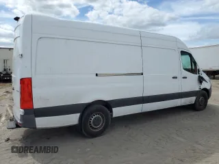 2021 Mercedes-Benz Sprinter Cargo with VIN W1Y4ECHY1MT070055, listed as a Copart auction lot 76815204 with 76,282 mi miles and Salvage Title. Bid and sale history available at carsss.com. Image 3.