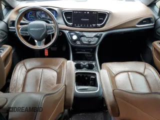 2021 Chrysler Pacifica Hybrid Limited with VIN 2C4RC1S70MR557372, listed as a Copart auction lot 75748774 with 80,322 mi miles and Salvage title. Bid and sale history available at DreamBid. Image 8.
