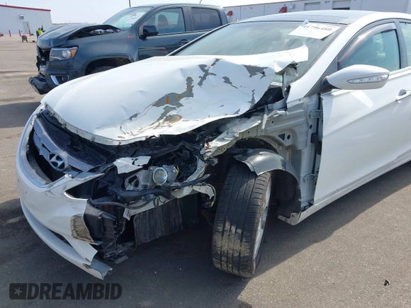 2012 Hyundai Sonata SE z VIN 5NPEC4AC4CH362031, wystawiony jako IAAI lot #41796480 z przebiegiem 160 659 mil mil oraz . Historia ofert i sprzedaży dostępna na DreamBid. Obrazek 6.