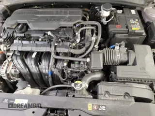2024 Hyundai Elantra SEL z VIN KMHLM4DG4RU636275, wystawiony jako IAAI lot #42853008 z przebiegiem 32 964 mil mil oraz . Historia ofert i sprzedaży dostępna na DreamBid. Obrazek 26.