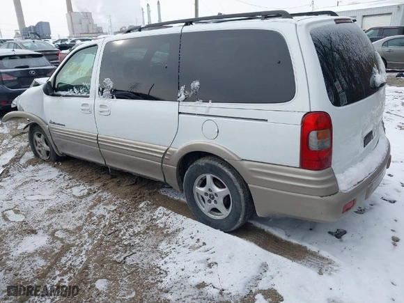 2000 Pontiac Montana with VIN 1GMDX03E8YD100304, listed as a IAAI auction lot 41594953 with 300,630 mi miles. Bid and sale history available at carsss.com. Image 3.