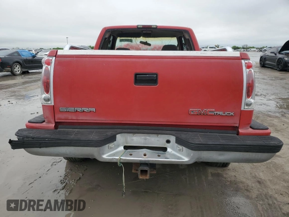 1996 GMC Sierra 1500 with VIN 2GTEC19W5T1518141, listed as a Copart auction lot 51842195 with 351,759 mi miles and Salvage Title. Bid and sale history available at DreamBid. Image 6.