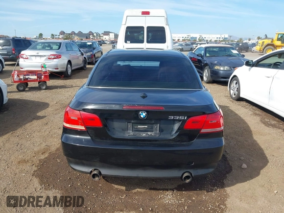 2008 BMW 3 Series 335i with VIN WBAWL73568PX59639, listed as a IAAI auction lot 41729941 with 241,931 mi miles and . Bid and sale history available at carsss.com. Image 16.