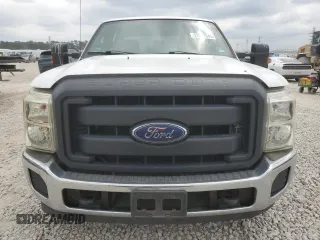2016 Ford F-250 XL with VIN 1FT7W2A61GEA11999, listed as a Copart auction lot 52987545 with 310,438 mi miles and Clean title. Bid and sale history available at DreamBid. Image 5.