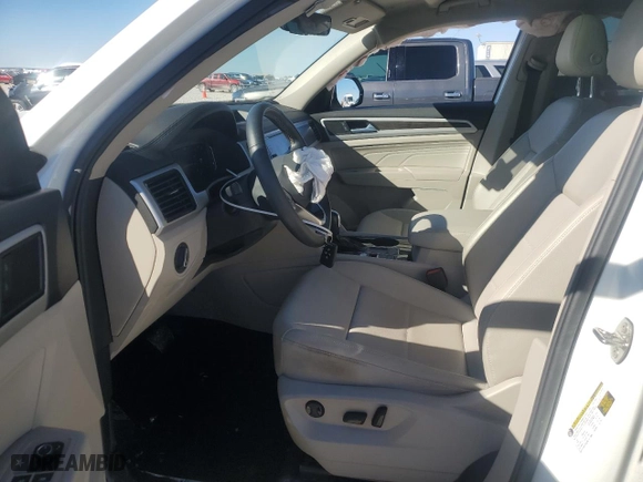 2022 Volkswagen Atlas 3.6L V6 SE w/Technology with VIN 1V2JR2CAXNC537778, listed as a Copart auction lot 81688274 with NaN miles and Salvage Title. Bid and sale history available at carsss.com. Image 7.