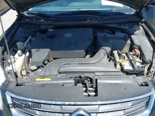 2010 Nissan Altima 2.5 SL with VIN 1N4AL2AP8AC146641, listed as a IAAI auction lot 42061714 with 88,858 mi miles. Bid and sale history available at carsss.com. Image 10.