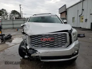 2019 GMC Yukon XL Denali with VIN 1GKS2HKJ6KR303603, listed as a Copart auction lot 45201225 with Not Provided miles and Salvage Title. Bid and sale history available at DreamBid. Image 5.