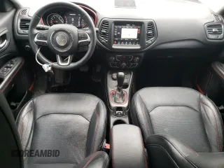 2017 Jeep Compass Trailhawk z VIN 3C4NJDDB4HT649028, wystawiony jako Copart lot #58652795 z przebiegiem 70 630 mil mil oraz Szkoda całkowita • Salvage title. Historia ofert i sprzedaży dostępna na DreamBid. Obrazek 8.