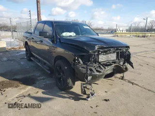 2018 Ram 1500 Big Horn with VIN 1C6RR7LM2JS353826, listed as a Copart auction lot 89186525 with 82,187 mi miles and Clean Title. Bid and sale history available at carsss.com. Image 4.