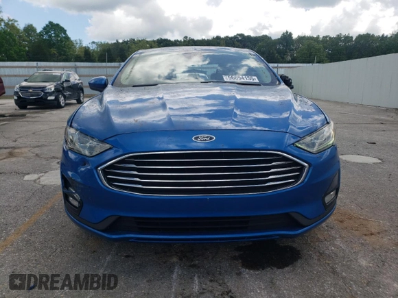 2020 Ford Fusion SE z VIN 3FA6P0HD9LR148574, wystawiony jako Copart lot #56694155 z przebiegiem 89 994 mil mil oraz Szkoda całkowita • Salvage title. Historia ofert i sprzedaży dostępna na DreamBid. Obrazek 5.
