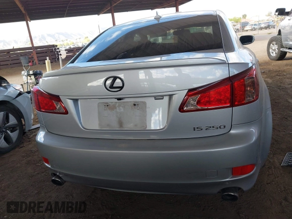 2011 Lexus IS 250 with VIN JTHBF5C23B2101542, listed as a IAAI auction lot 42044542 with 167,338 mi miles and . Bid and sale history available at DreamBid. Image 17.
