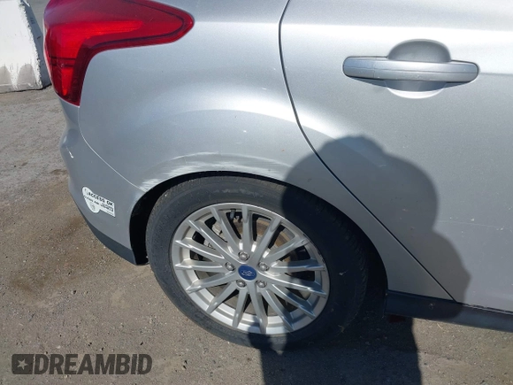 2013 Ford Focus Electric with VIN 1FADP3R40DL364398, listed as a IAAI auction lot 42509482 with 87,611 mi miles and . Bid and sale history available at DreamBid. Image 6.
