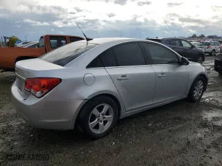 2011 Chevrolet Cruze LS with VIN 1G1PC5SH6B7128865, listed as a Copart auction lot 45212985 with 273,131 mi miles and Salvage Title. Bid and sale history available at carsss.com. Image 3.