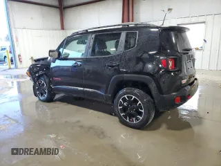 2023 Jeep Renegade Trailhawk with VIN ZACNJDC18PPP32439, listed as a Copart auction lot 43872655 with 21,440 mi miles and Salvage title. Bid and sale history available at DreamBid. Image 2.