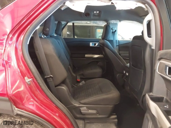 2020 Ford Explorer XLT with VIN 1FMSK8DH0LGC59080, listed as a IAAI auction lot 41631370 with NaN miles. Bid and sale history available at carsss.com. Image 8.
