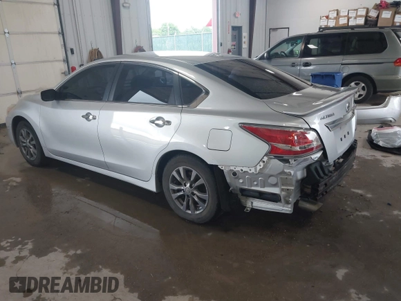 2015 Nissan Altima SV z VIN 1N4AL3AP2FC465479, wystawiony jako IAAI lot #42205569 z przebiegiem 109 258 mil mil oraz . Historia ofert i sprzedaży dostępna na DreamBid. Obrazek 3.