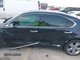 2008 Lexus LS 460 L z VIN JTHGL46F885026836, wystawiony jako IAAI lot #41881113 z przebiegiem 124 883 mil mil oraz . Historia ofert i sprzedaży dostępna na DreamBid. Obrazek 6.