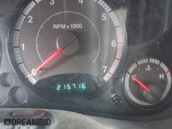 2006 Jeep Liberty Sport with VIN 1J4GL48K76W288408, listed as a IAAI auction lot 39990700 with 215,716 mi miles. Bid and sale history available at carsss.com. Image 15.
