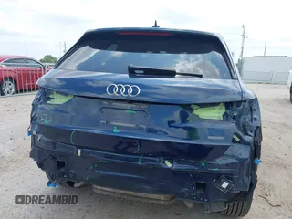 2020 Audi Q3 Premium z VIN WA1AECF34L1104864, wystawiony jako IAAI lot #42266118 z przebiegiem 43 024 mil mil oraz . Historia ofert i sprzedaży dostępna na DreamBid. Obrazek 17.