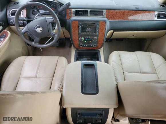 2008 Chevrolet Avalanche LT w/1LT with VIN 3GNFK12308G115133, listed as a Copart auction lot 72465614 with 147,996 mi miles and Salvage Title. Bid and sale history available at carsss.com. Image 8.