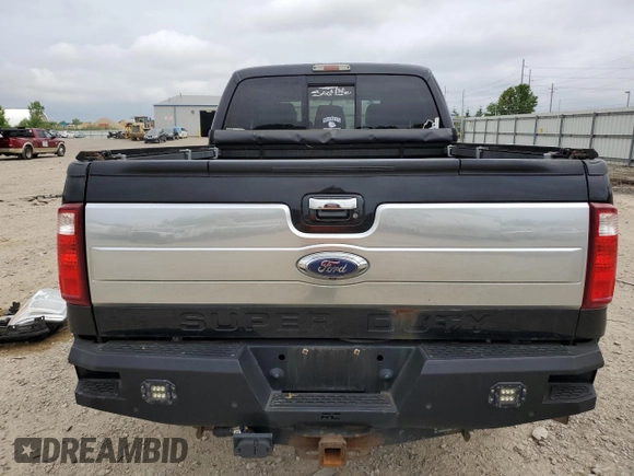 2014 Ford F-250 XL z VIN 1FT7W2BT3EEA20317, wystawiony jako Copart lot #60618925 z przebiegiem 210 432 mil mil oraz Czysty tytuł • Clean title. Historia ofert i sprzedaży dostępna na DreamBid. Obrazek 6.