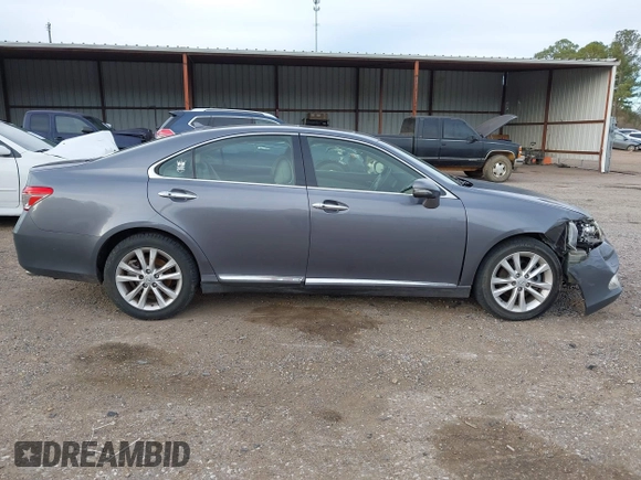 2012 Lexus ES with VIN JTHBK1EGXC2507946, listed as a IAAI auction lot 41718993 with 204,825 mi miles. Bid and sale history available at carsss.com. Image 13.