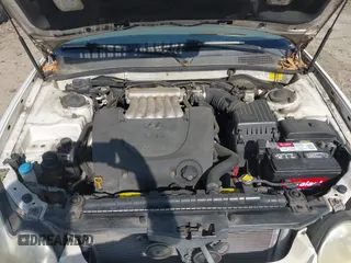 2005 Hyundai Sonata GLS with VIN KMHWF35H95A200283, listed as a IAAI auction lot 41911910 with 160,607 mi miles. Bid and sale history available at carsss.com. Image 10.