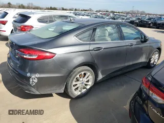 2019 Ford Fusion SE with VIN 3FA6P0H78KR152057, listed as a Copart auction lot 45047755 with 113,840 mi miles and Clean Title. Bid and sale history available at carsss.com. Image 3.
