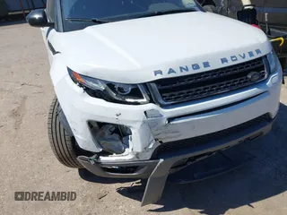 2017 Land Rover Range Rover Evoque SE with VIN SALVP2BG9HH190880, listed as a IAAI auction lot 41720266 with 71,179 mi miles. Bid and sale history available at carsss.com. Image 6.