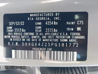2023 Kia K5 GT-Line z VIN 5XXG64J25PG181772, wystawiony jako IAAI lot #42283124 z przebiegiem 40 857 mil mil oraz . Historia ofert i sprzedaży dostępna na DreamBid. Obrazek 9.