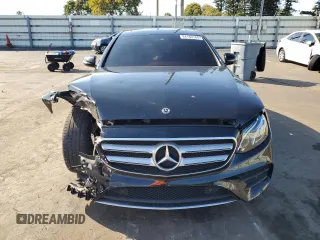 2018 Mercedes-Benz E-Class E 300 with VIN WDDZF4JB0JA479096, listed as a Copart auction lot 84189164 with 58,289 mi miles and Salvage Title. Bid and sale history available at carsss.com. Image 5.