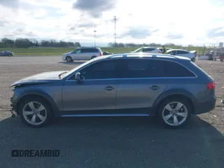 2014 Audi allroad A4 Premium Plus z VIN WA1UFAFL8EA133365, wystawiony jako IAAI lot #42034903 z przebiegiem 145 285 mil mil oraz . Historia ofert i sprzedaży dostępna na DreamBid. Obrazek 15.