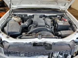 2006 Chevrolet Colorado Work Truck z VIN 1GCCS148268238603, wystawiony jako Copart lot #41386645 z przebiegiem 150 781 mil mil oraz Szkoda całkowita • Salvage title. Historia ofert i sprzedaży dostępna na DreamBid. Obrazek 11.