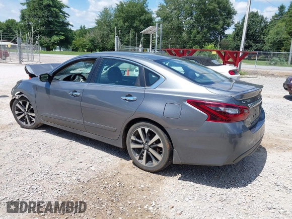 2017 Nissan Altima SV z VIN 1N4AL3AP2HC489509, wystawiony jako IAAI lot #42651575 z przebiegiem 138 361 mil mil oraz . Historia ofert i sprzedaży dostępna na DreamBid. Obrazek 3.