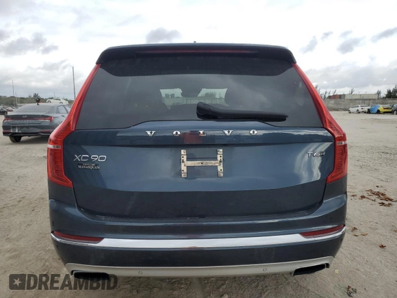 2021 Volvo XC90 Inscription with VIN YV4A22PLXM1678648, listed as a Copart auction lot 46236065 with 39,867 mi miles and Salvage title. Bid and sale history available at DreamBid. Image 6.