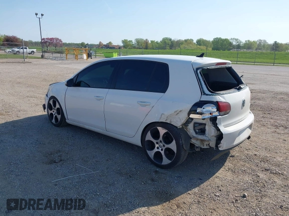 2013 Volkswagen Golf TDI z VIN WVWDM7AJ9DW138502, wystawiony jako IAAI lot #42115604 z przebiegiem 133 888 mil mil oraz . Historia ofert i sprzedaży dostępna na DreamBid. Obrazek 3.