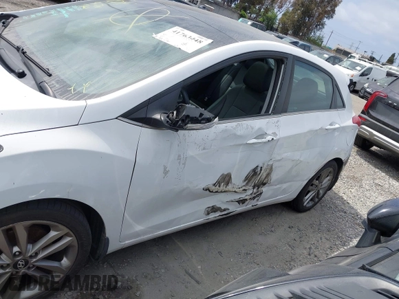 2017 Hyundai Elantra с VIN KMHD35LH3HU354747, выставлен на аукционе IAAI как лот 41763448 с пробегом 94 640 миль миль и . История ставок и продаж доступна на DreamBid. Изображение 15.