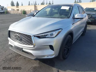 2020 Infiniti QX50 LUXE with VIN 3PCAJ5M10LF103880, listed as a IAAI auction lot 41233450 with 40247 miles. Bid and sale history available at carsss.com. Image 17.