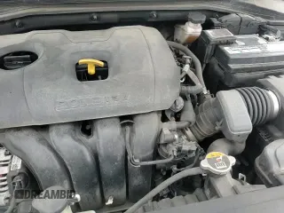 2019 Hyundai Elantra Value Edition z VIN 5NPD84LFXKH448530, wystawiony jako Copart lot #85103145 z przebiegiem 60 786 mil mil oraz Szkoda całkowita • Salvage title. Historia ofert i sprzedaży dostępna na DreamBid. Obrazek 13.