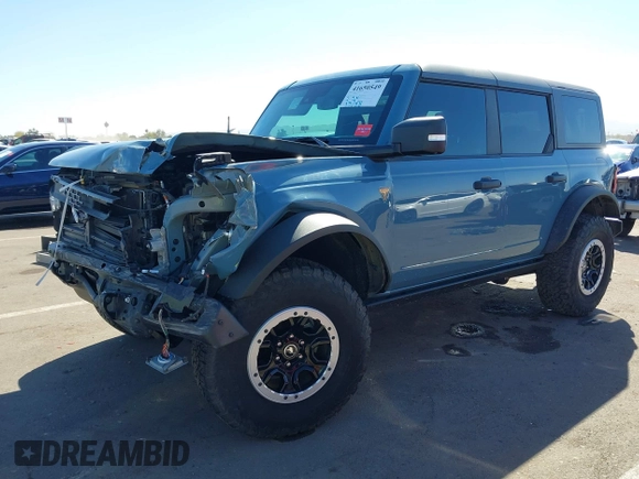 2022 Ford Bronco with VIN 1FMEE5DP7NLB52788, listed as a IAAI auction lot 41650549 with 33,158 mi miles. Bid and sale history available at carsss.com. Image 2.