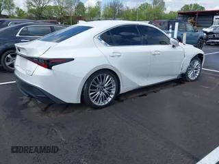 2022 Lexus IS with VIN JTHDA1D20N5120759, listed as a IAAI auction lot 42022533 with 40,432 mi miles. Bid and sale history available at carsss.com. Image 4.