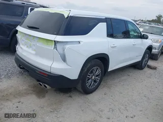 2024 Chevrolet Traverse FWD LS with VIN 1GNEREKS4RJ150800, listed as a IAAI auction lot 41498590 with 7,113 mi miles. Bid and sale history available at carsss.com. Image 4.