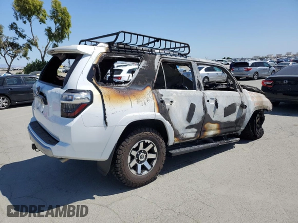2024 Toyota 4Runner TRD Off Road с VIN JTERU5JR2R6253395, выставлен на аукционе Copart как лот 56165875 с пробегом Не указан миль и На запчасти • Non repairable. История ставок и продаж доступна на DreamBid. Изображение 3.