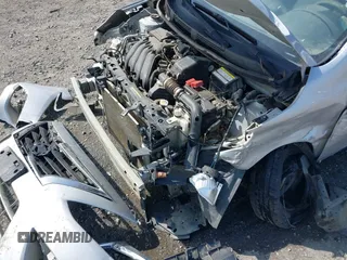 2019 Nissan Versa SV z VIN 3N1CN7AP5KL862481, wystawiony jako IAAI lot #41921907 z przebiegiem 156 124 mil mil oraz . Historia ofert i sprzedaży dostępna na DreamBid. Obrazek 6.