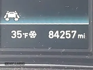 2020 Hyundai Kona SEL Plus with VIN KM8K6CAA1LU557508, listed as a IAAI auction lot 41603655 with 84,257 mi miles and . Bid and sale history available at carsss.com. Image 16.